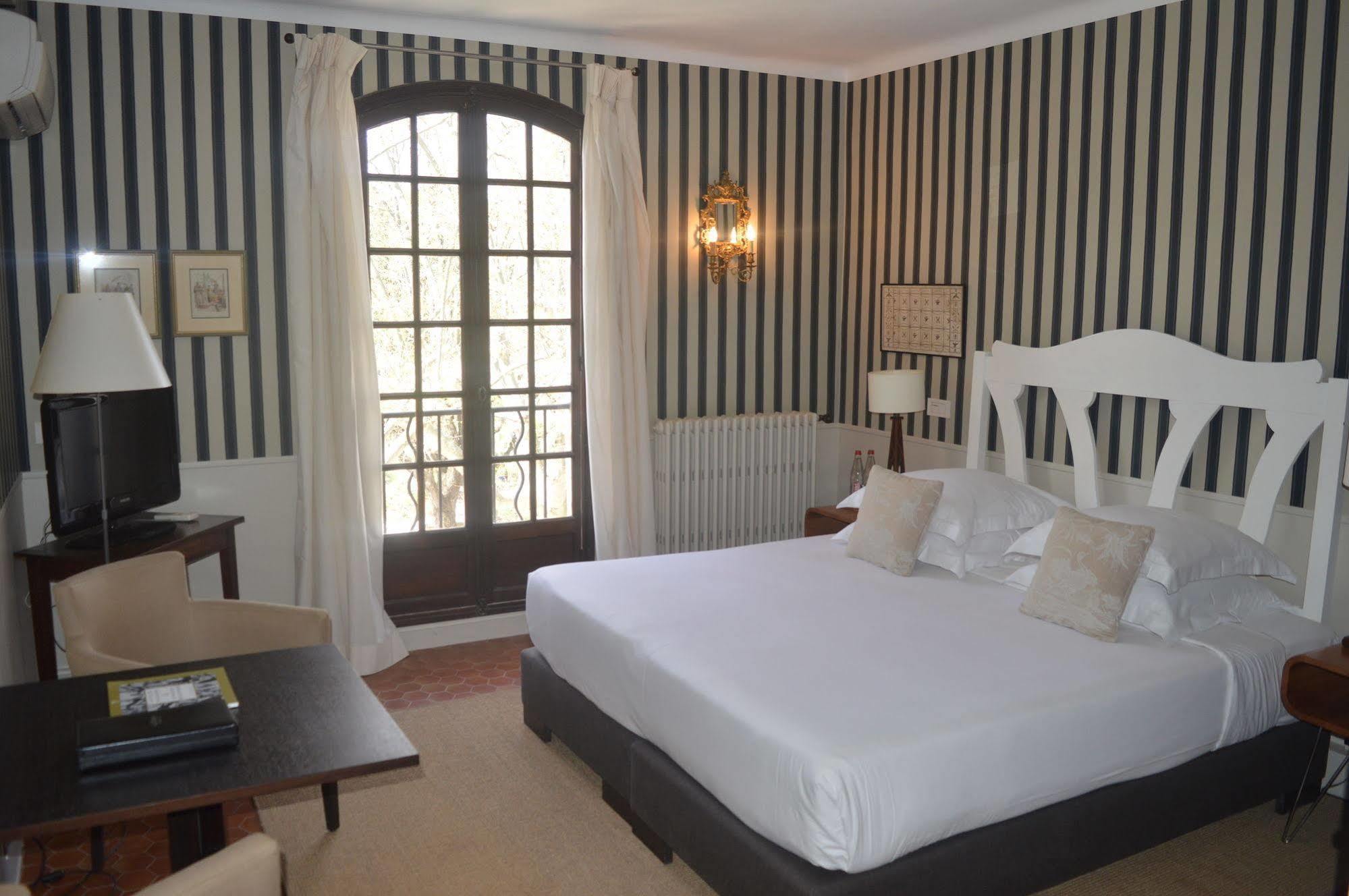 Le Prieure Hotell Villeneuve-lès-Avignon Eksteriør bilde