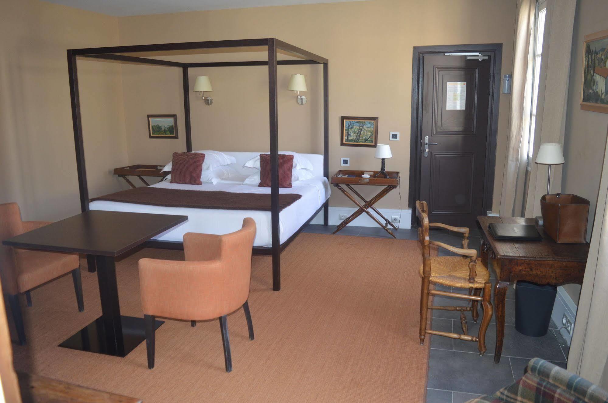Le Prieure Hotell Villeneuve-lès-Avignon Eksteriør bilde